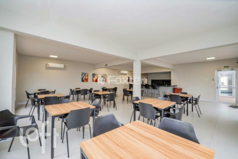 Image 34 - 1005797