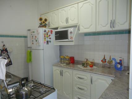 Image 11 - 100582