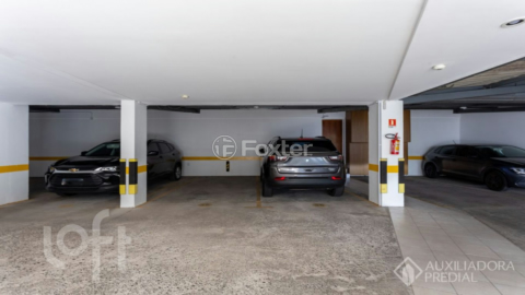Image 32 - 1005843