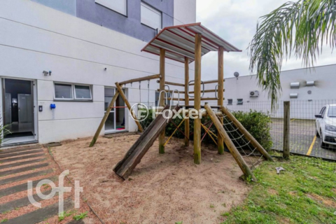 Image 32 - 1005913