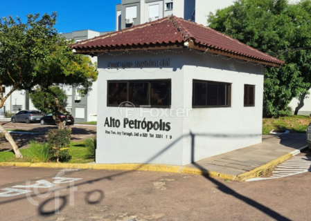 Image 38 - 1005934