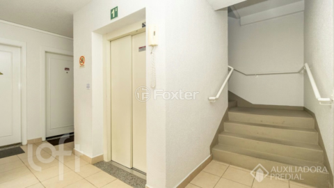 Image 35 - 1006035