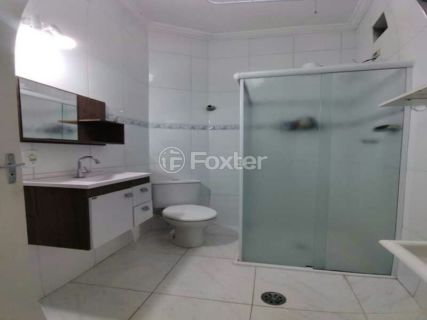 Image 7 - 1006071