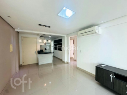 Image 33 - 1006076