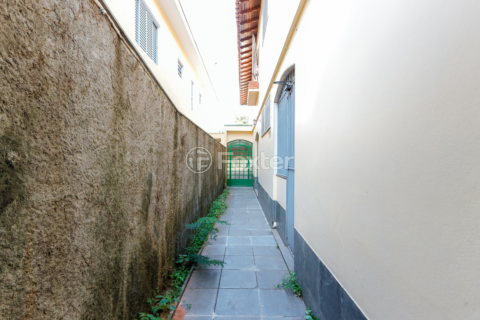 Image 32 - 1006080