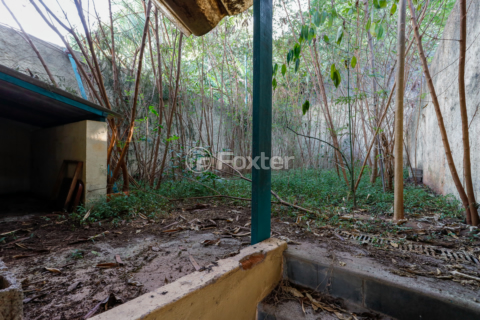 Image 28 - 1006080