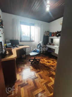 Image 7 - 1006108