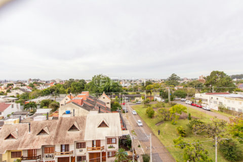 Image 14 - 1006110