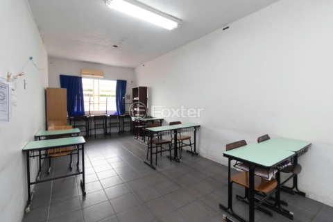 Image 36 - 1006156