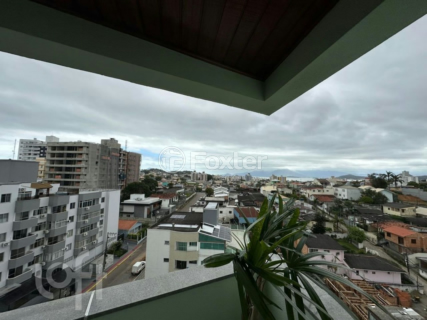 Image 17 - 1006184
