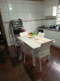 Image 2 - 1006245