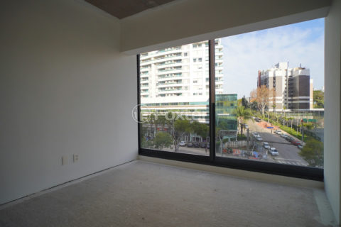 Image 6 - 1006294