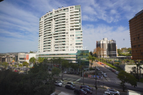 Image 1 - 1006294