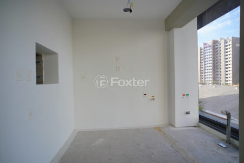 Image 9 - 1006294