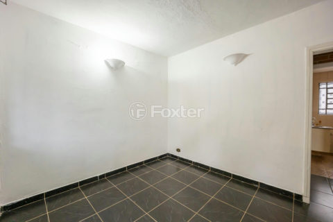 Image 3 - 1006296