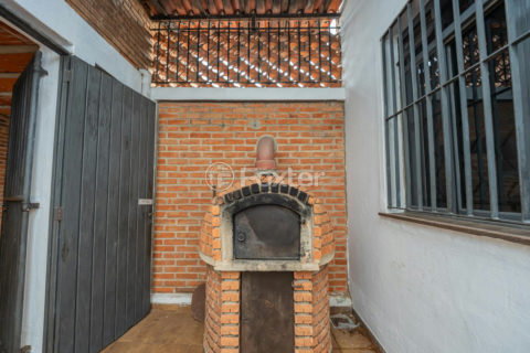 Image 34 - 1006296