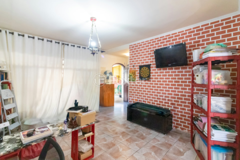 Image 3 - 1006312