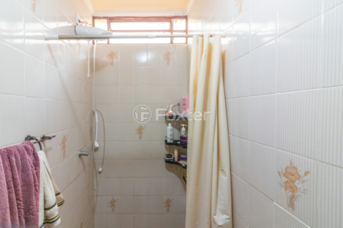 Image 27 - 1006312