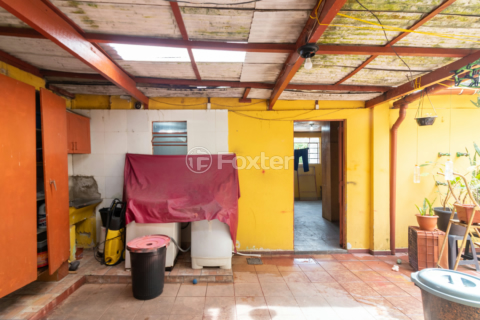 Image 38 - 1006312