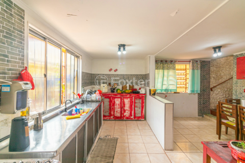 Image 33 - 1006312