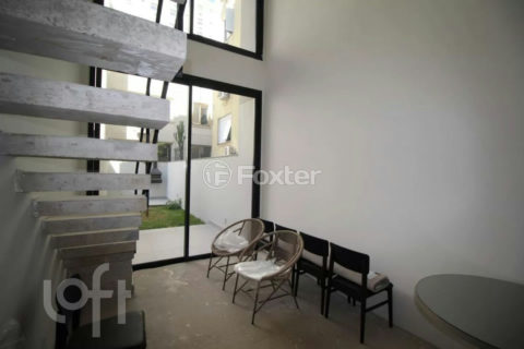 Image 3 - 1006380