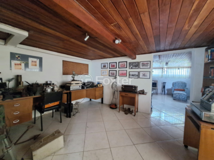 Image 21 - 1006497