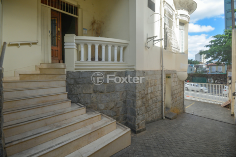 Image 48 - 1006567