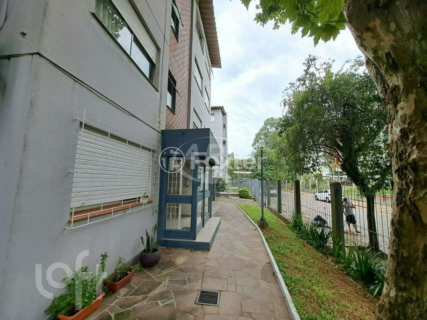 Image 21 - 1006587