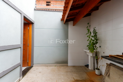 Image 32 - 1006636