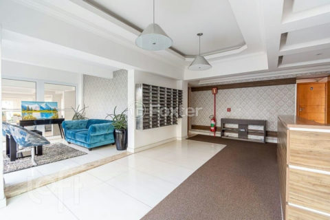 Image 36 - 1006678