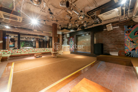 Image 22 - 1006795