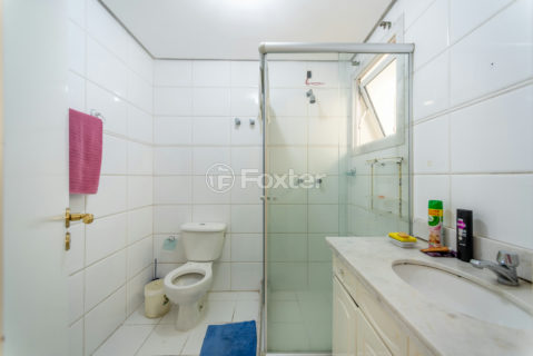 Image 34 - 1006795