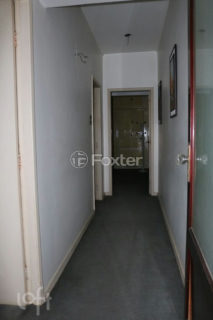 Image 20 - 1006801