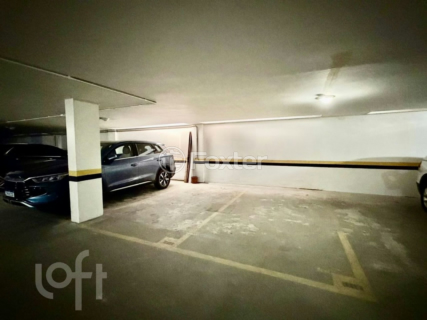 Image 33 - 1006839