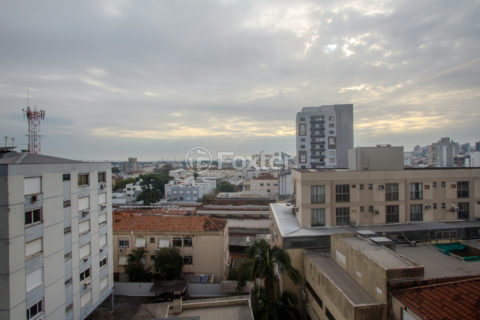 Image 8 - 1006903