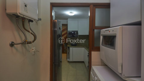 Image 39 - 1007013
