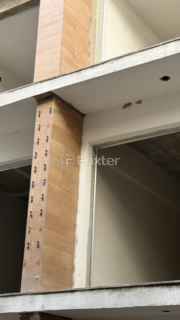 Image 8 - 1007082