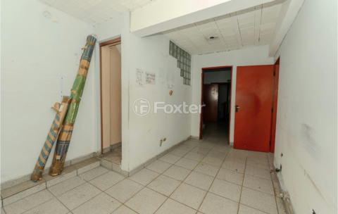 Image 26 - 1007152