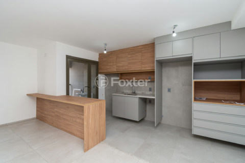 Image 20 - 1007245