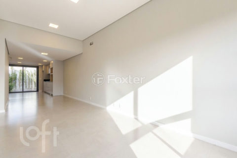 Image 6 - 1007279