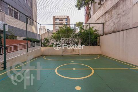 Image 17 - 1007280