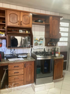 Image 5 - 1007295