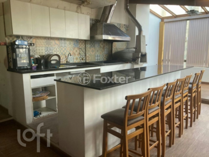 Image 7 - 1007295