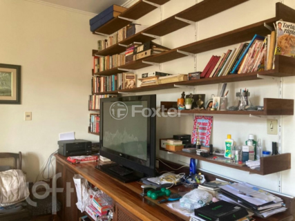 Image 3 - 1007295
