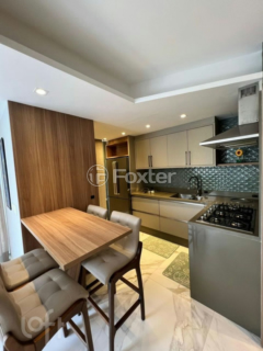 Image 36 - 1007330