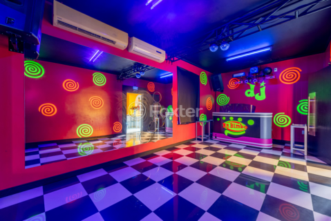 Image 47 - 1007336