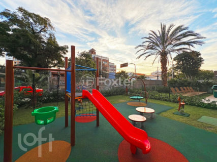 Image 32 - 1007337