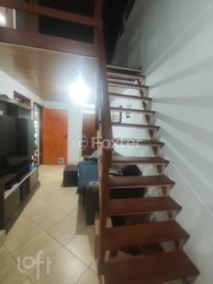 Image 8 - 1007346