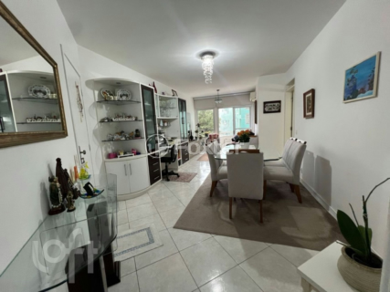 Image 3 - 1007364