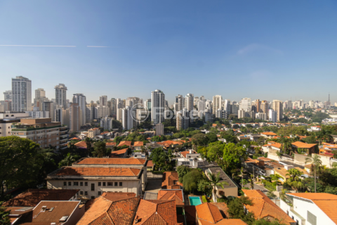 Image 4 - 1007370
